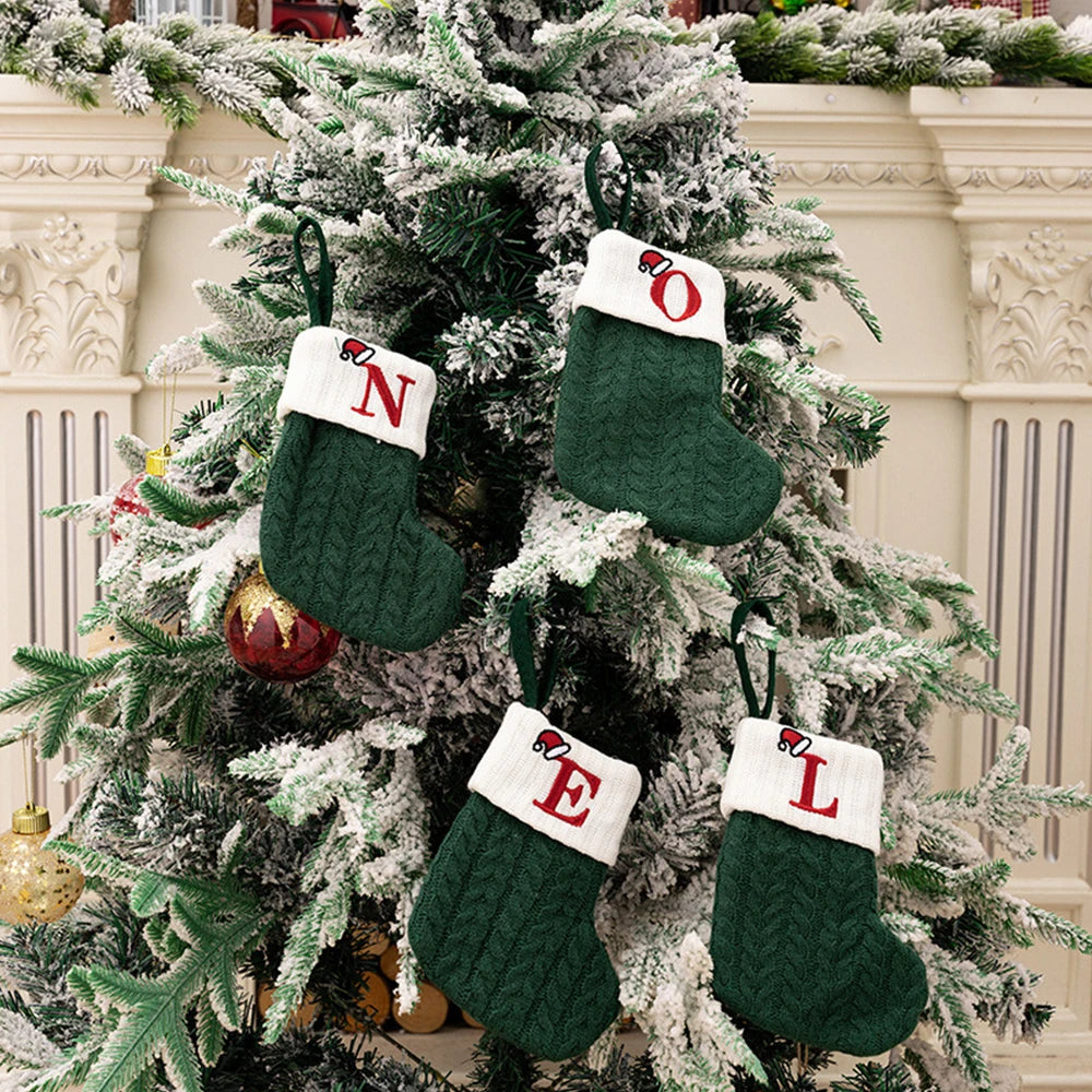 Chaussette de Noël tricotée avec initiale (A à Z)