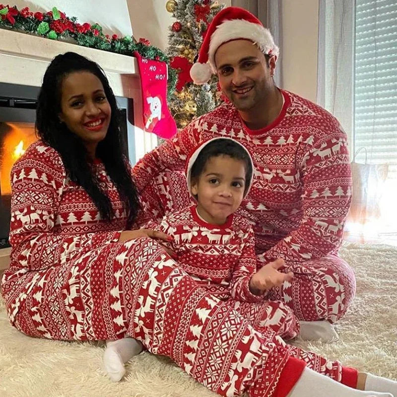 Pyjama de Noël « Merry Xmas » assorti pour la famille